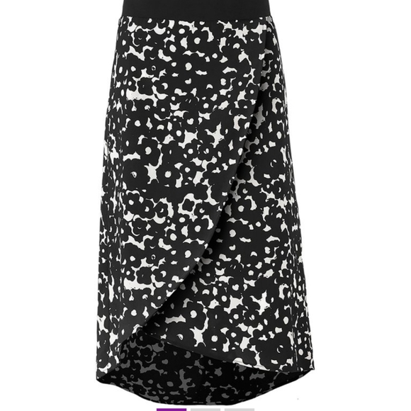 Sexy look CAbi Ink Floral Dixon Sleeveless Top & Hi-Lo Skirt Set (2 Piece Set!!) - Picture 9 of 13